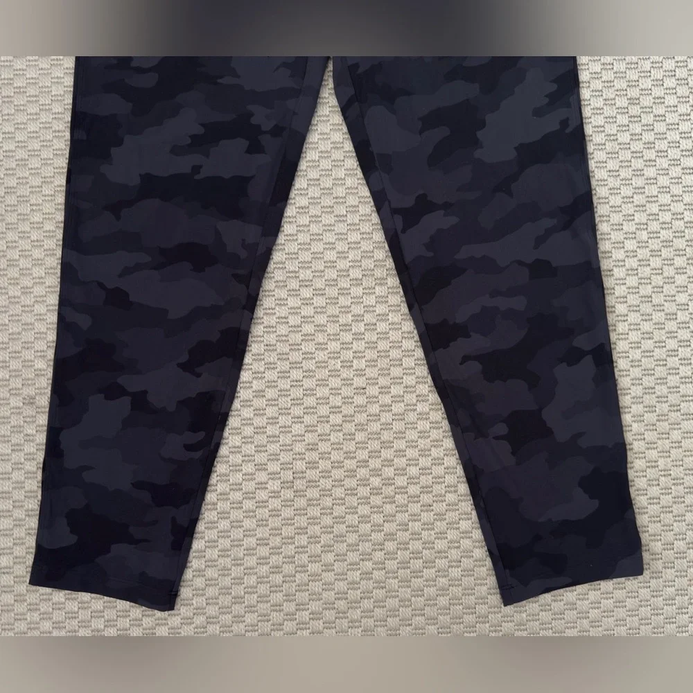 Lululemon Athletica Black Camouflage Joggers